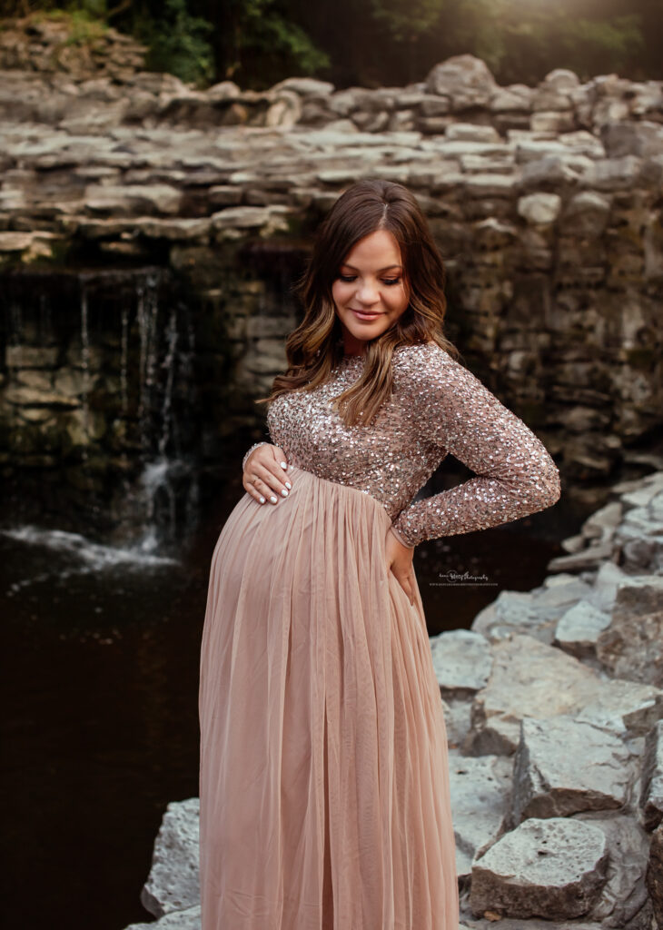 Must See, Jaw Dropping Maternity Photography Dallas with Dog