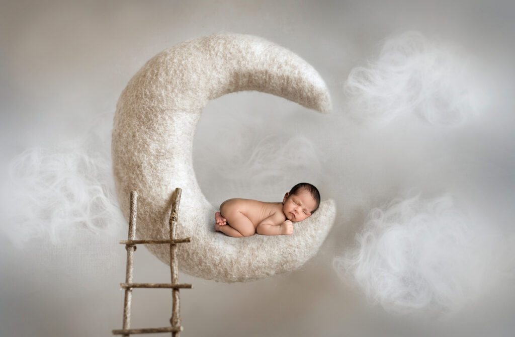 galaxy moon newborn photos 10