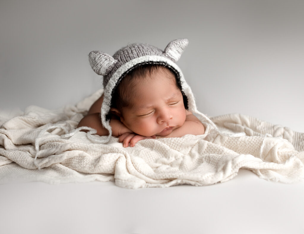 galaxy moon newborn photos 13