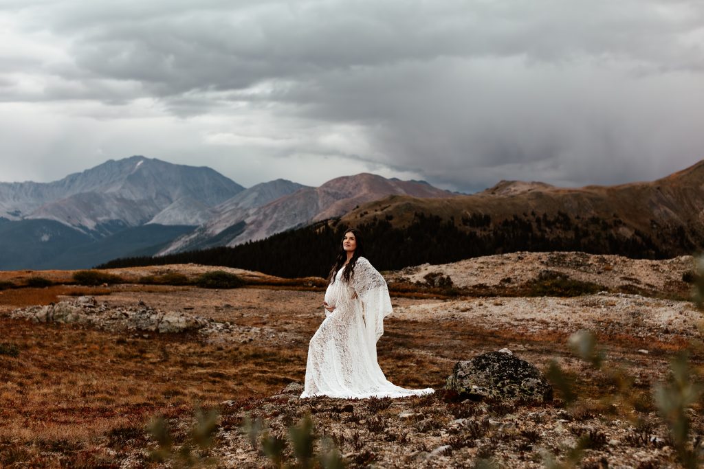 colorado mountains maternity photos