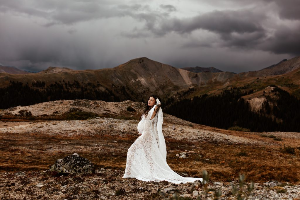 maternity photography colorado moutains